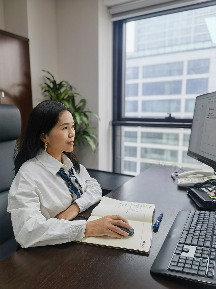 滿銀香網(wǎng)站.jpg
